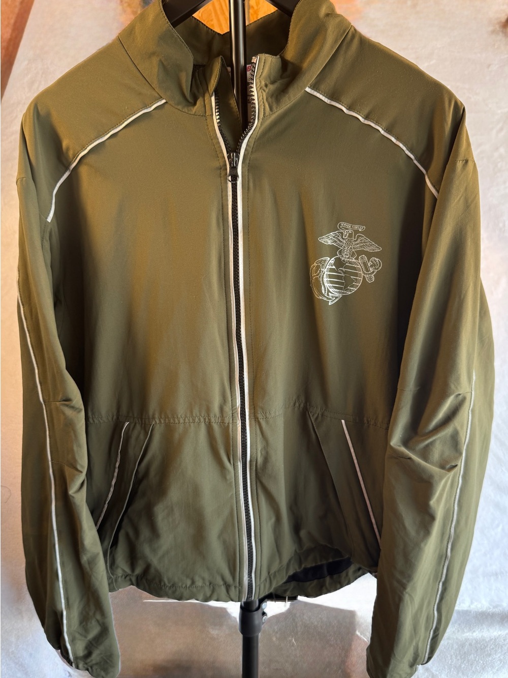 New Balance Olive Green Lightweight Zip Jacket with White Piping